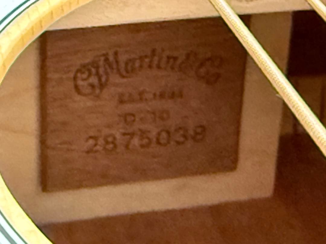 Martin & Coの人気モデル Road Series エレアコです♪