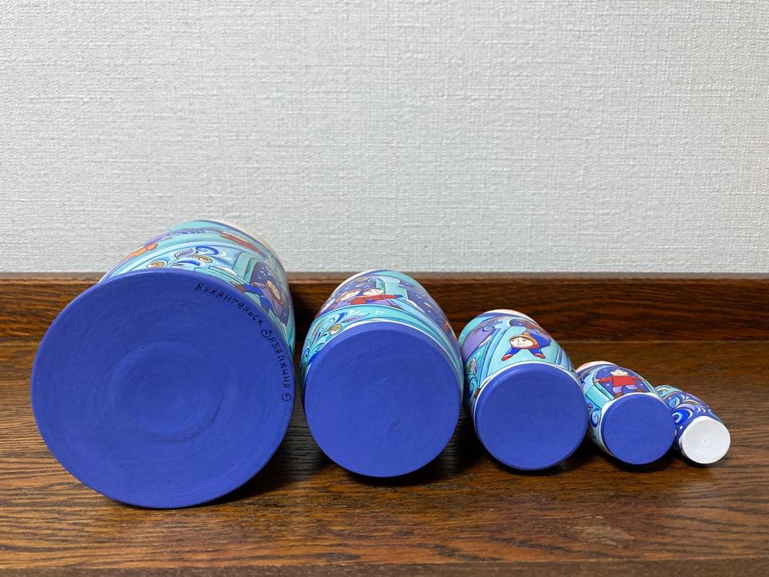 ロシア雑貨☆ウインターマトリョーシカ5P『氷の街 (Ice city)』オリガ作