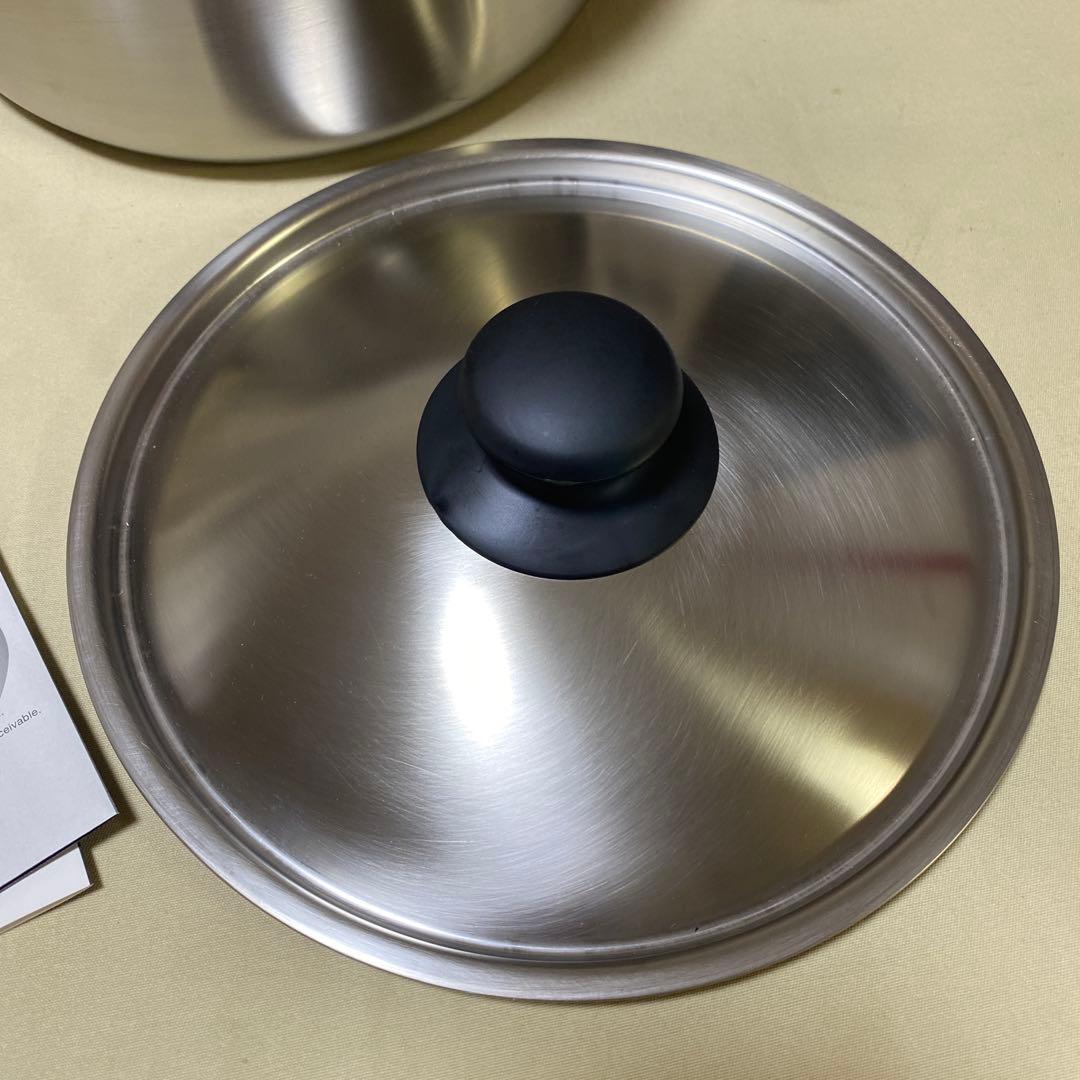 カピバラ　新品未使用柳宗理・アルミ3層鋼　両手鍋　 浅型22cm IH対応