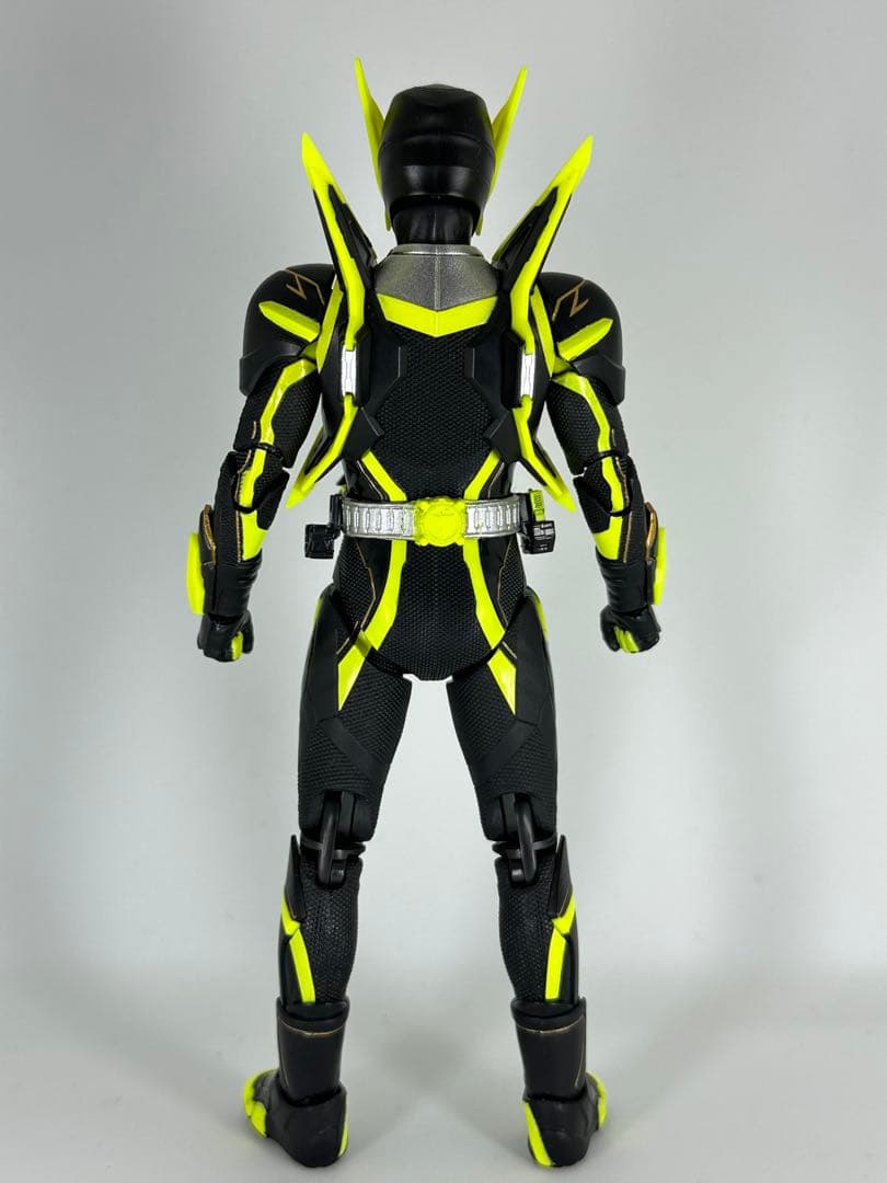 SHFiguarts仮面ライダーゼロワン シャイニングホッパー&アサルトホッパー