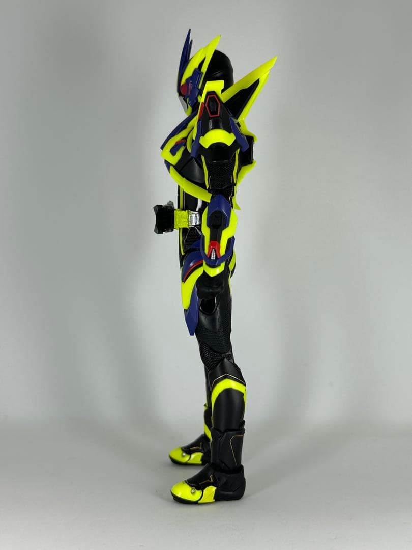 SHFiguarts仮面ライダーゼロワン シャイニングホッパー&アサルトホッパー