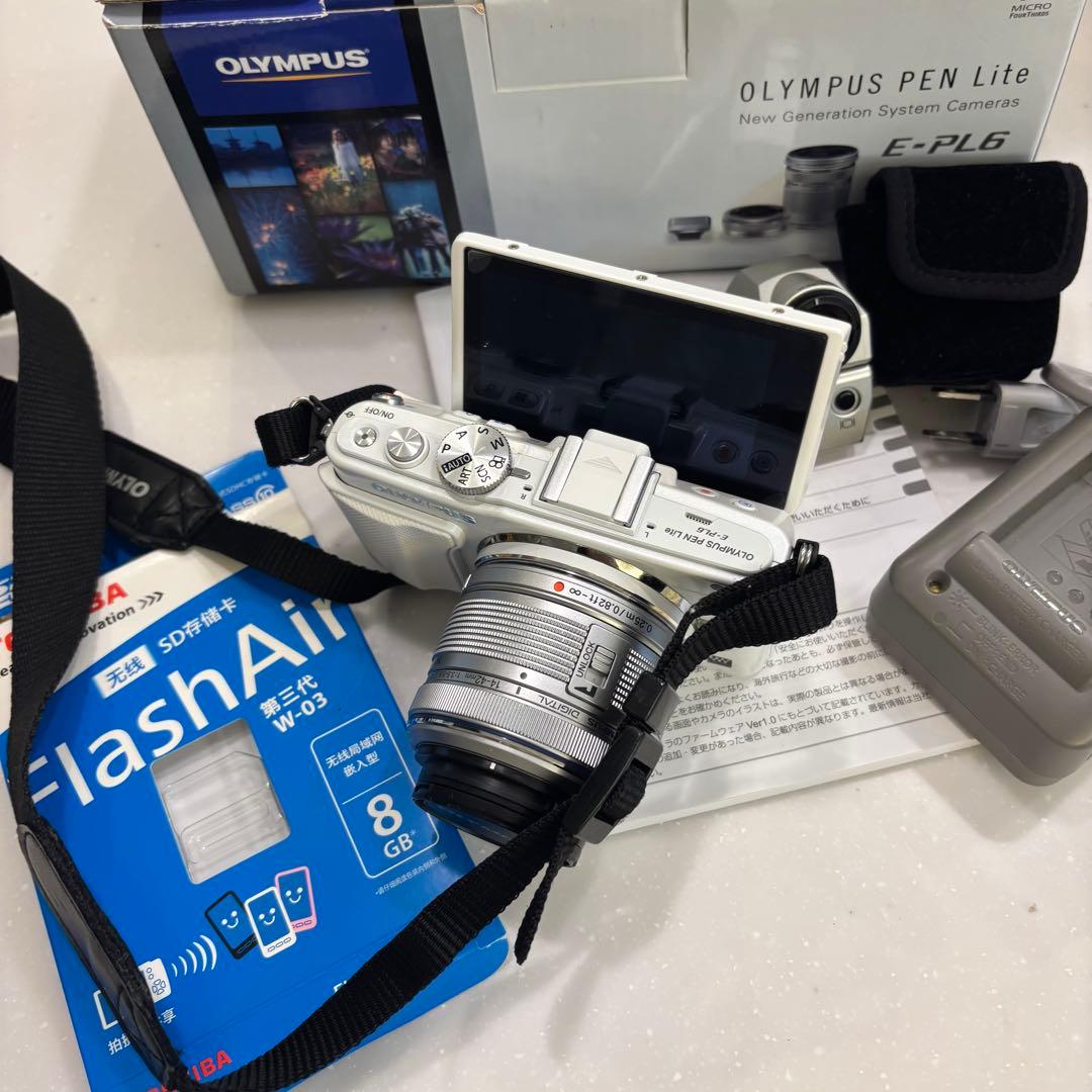 お値下げ》OLYMPUSPENlite E-PL6 ミラーレス本体