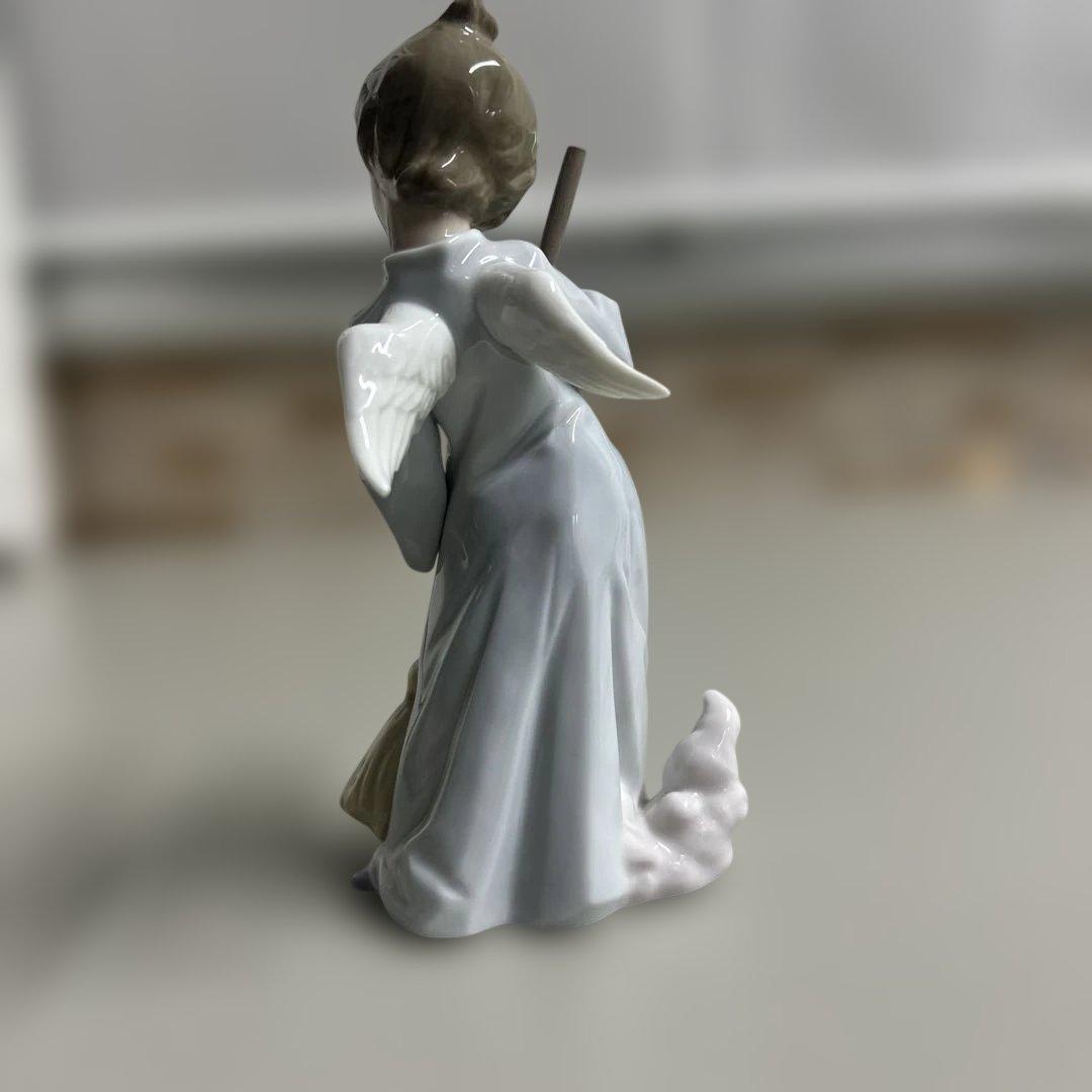 絶版/極美品】LLADRO/リヤドロ 5726 可愛い天使 「雲を払う」