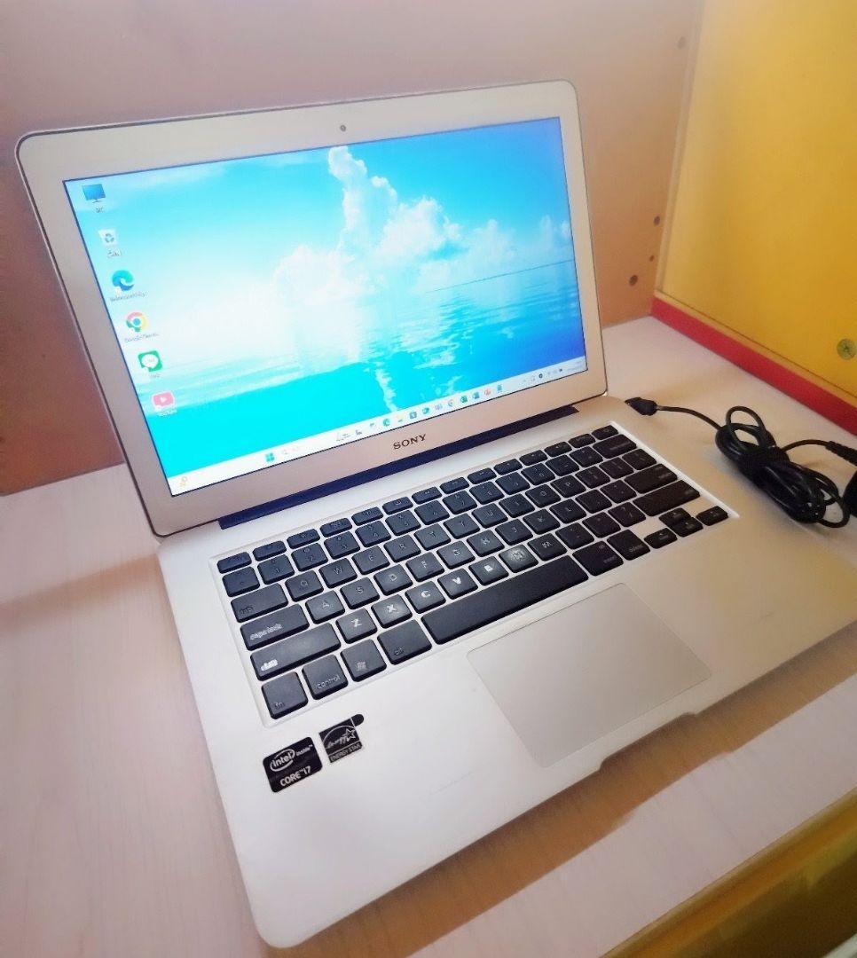 SONY VAIO、 Core i7