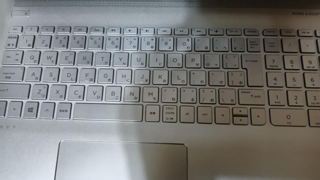 hp ENVY 15-as133TU 7世代i7