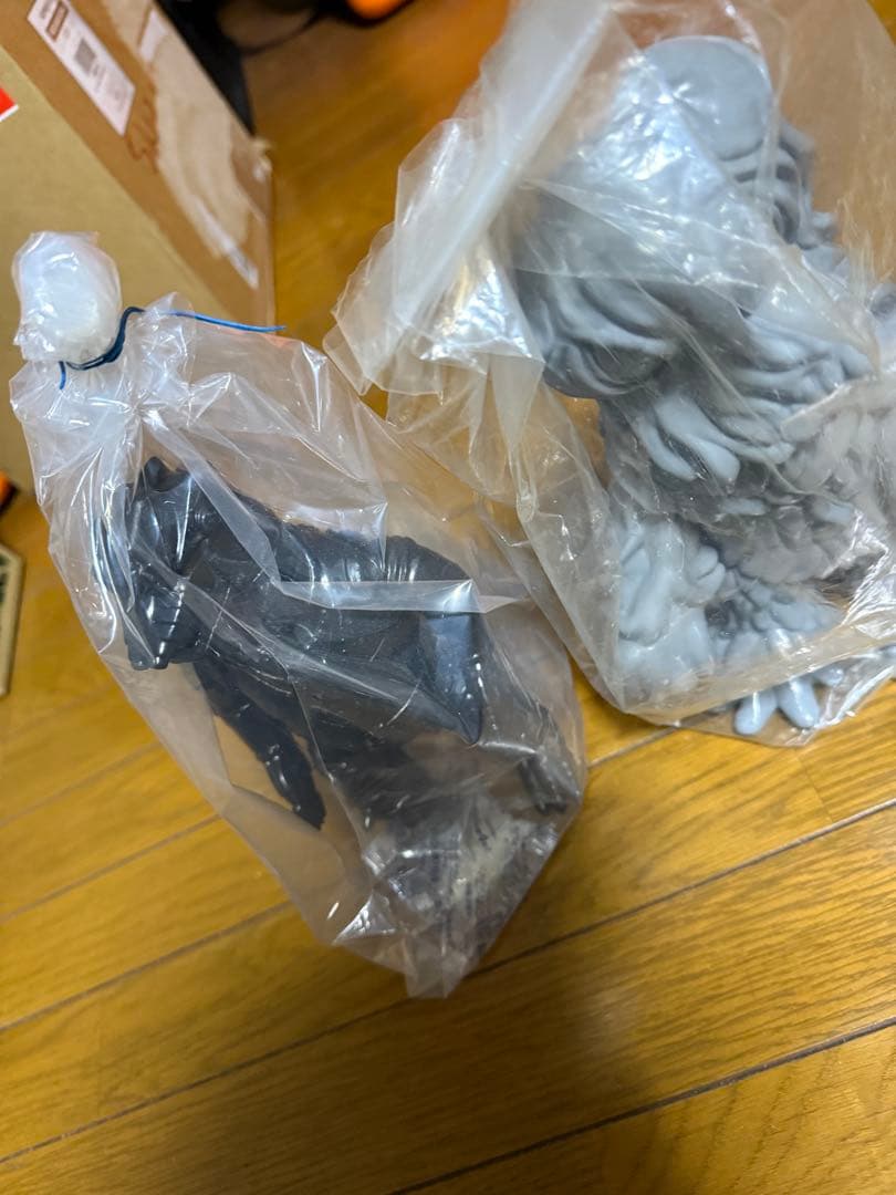 ゴジラ　ヘドラ　福袋　メカゴジラ　モスラ幼虫　ソフビ　蓄光　漆黒のヘドラ