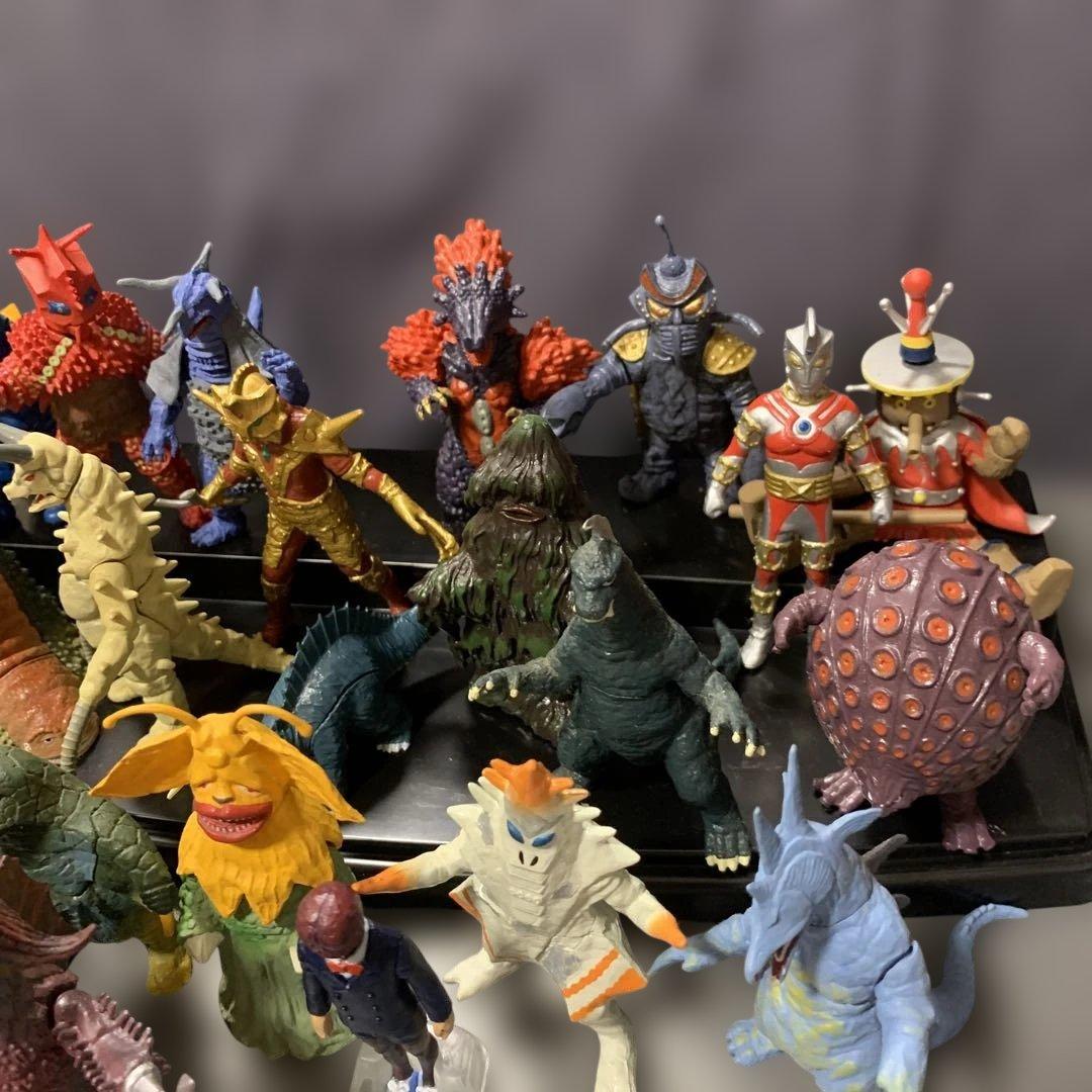 ウルトラマンガチャガチャ25体セット