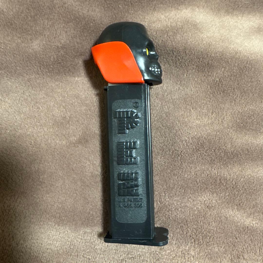 PEZ ペッツ　ブラック　スカル