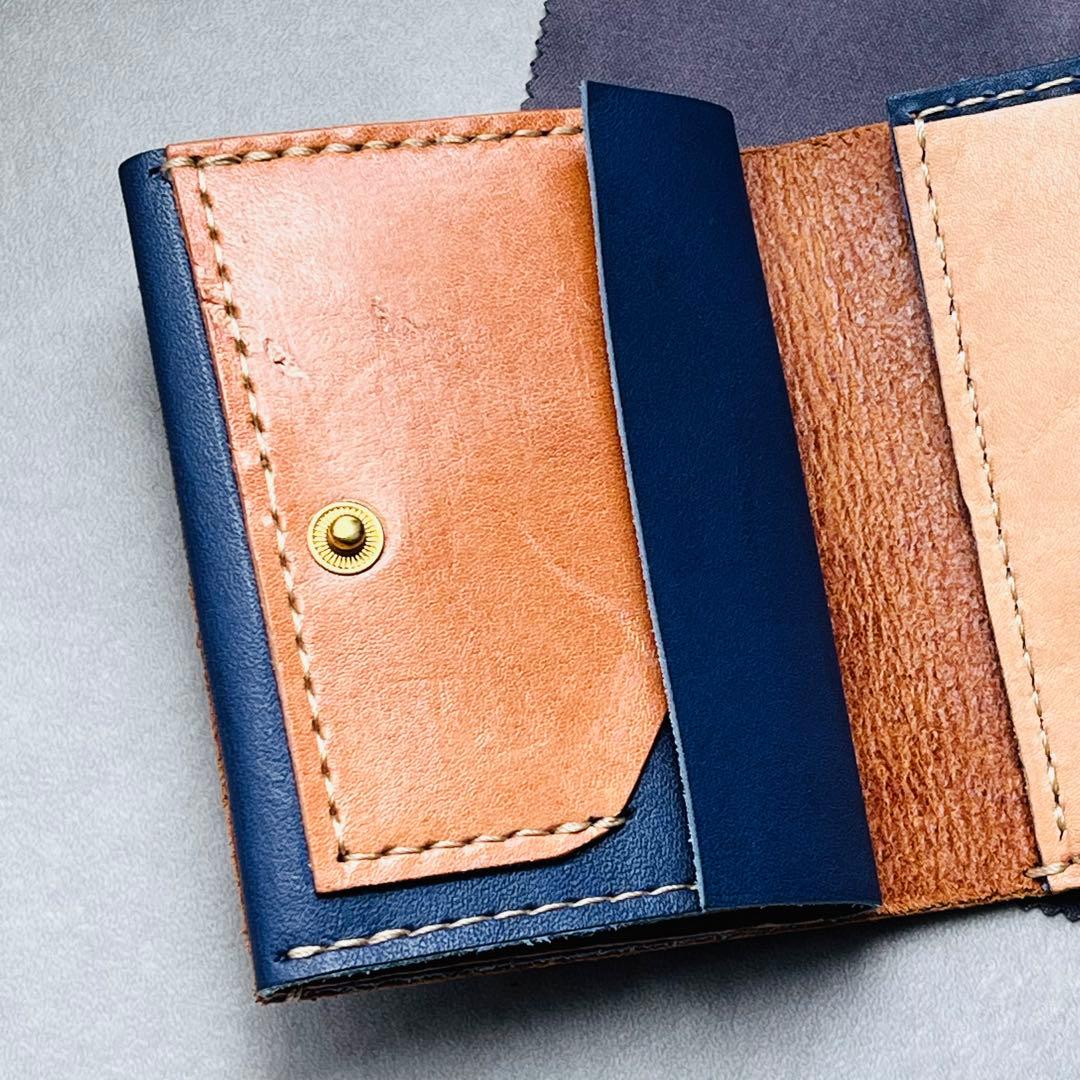 ヌメ本革 コンパクト 二つ折り財布