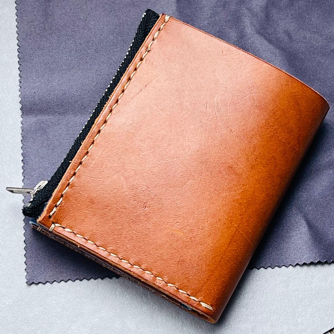 ヌメ本革 コンパクト 二つ折り財布