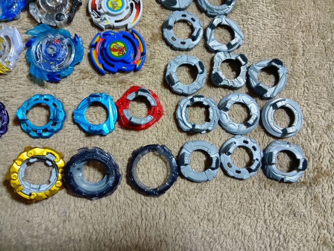 ベイブレードバースト　まとめ　ベイブレード