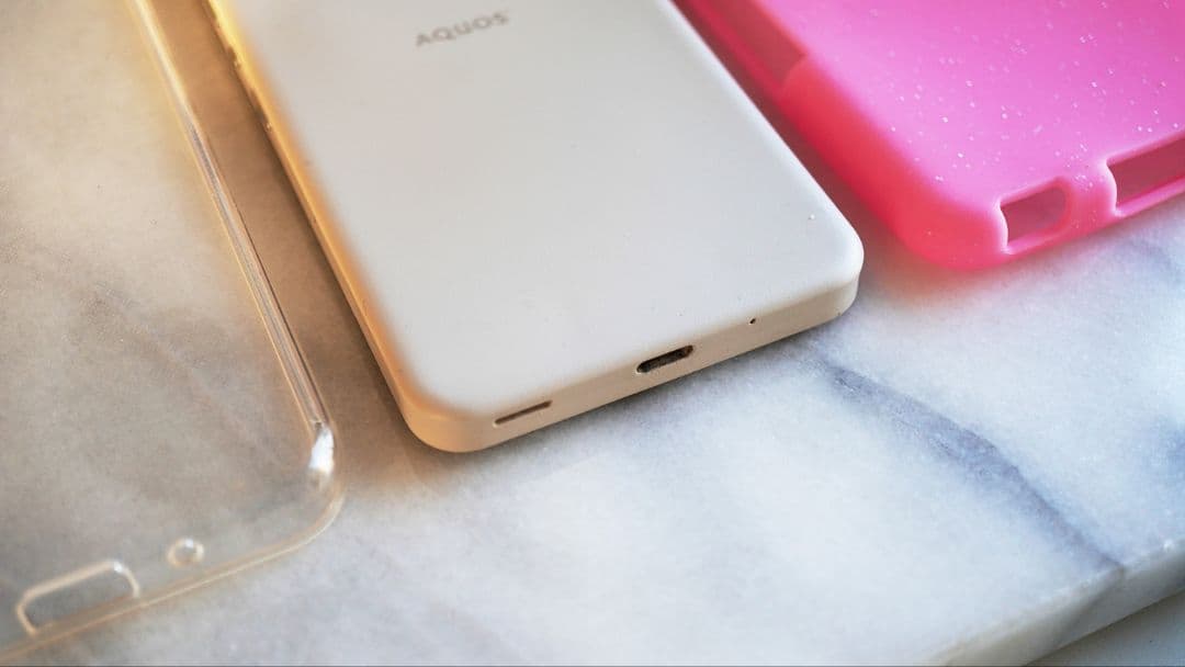 AQUOS wish （ワイモバイル）本体