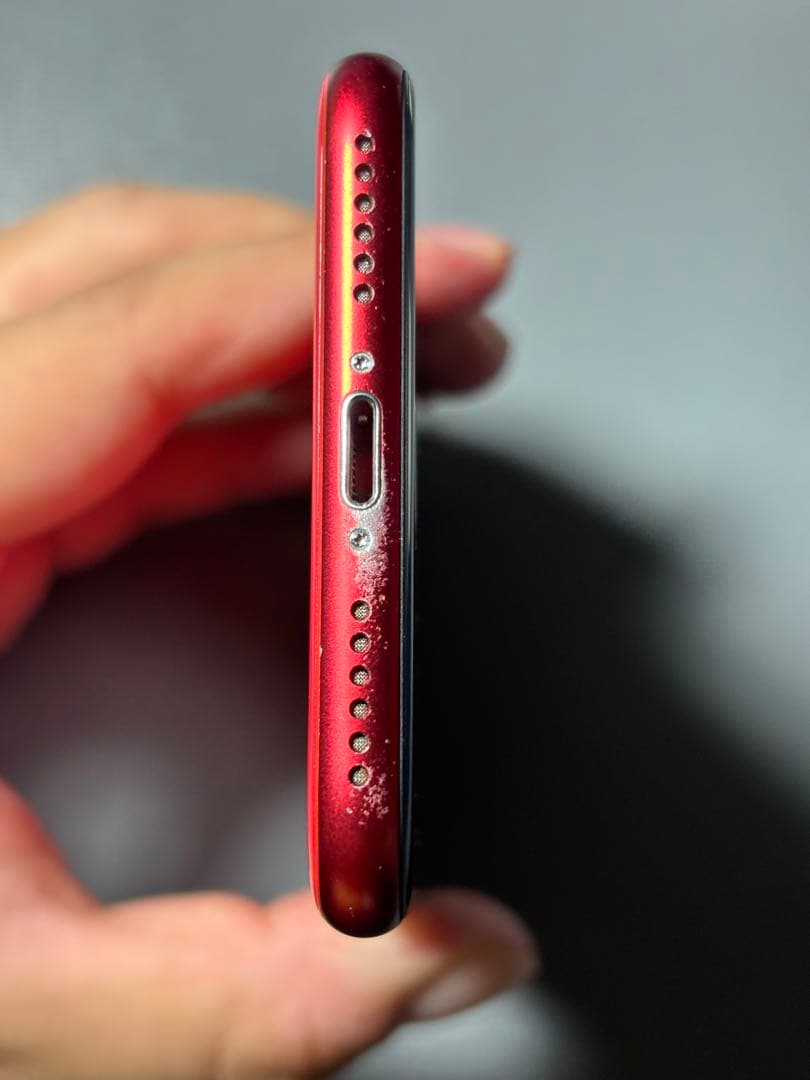 【free】iPhone SE2 64GB 赤 電池85%