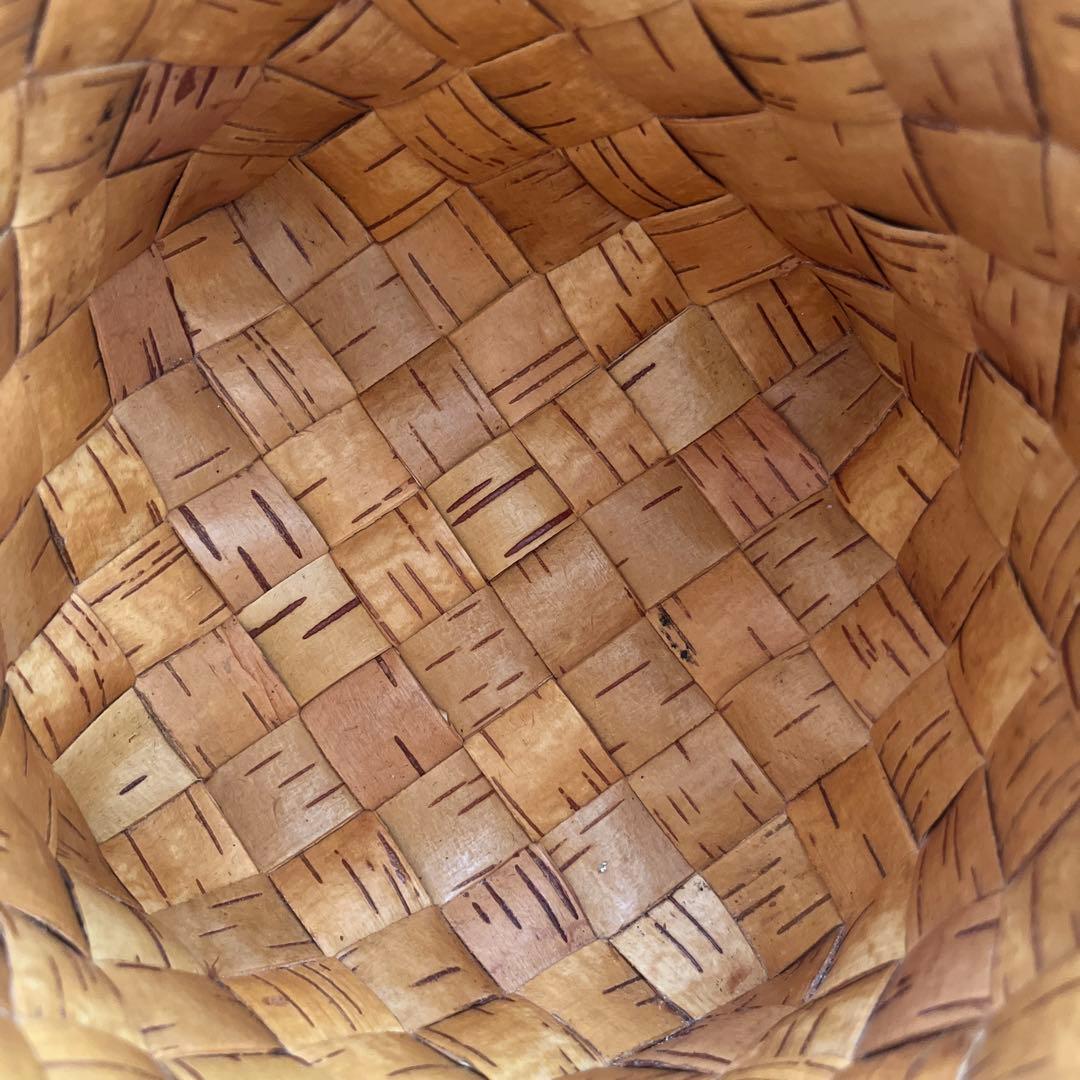 白樺かご 作家 ユーリ スイノカゴ 白樺細工