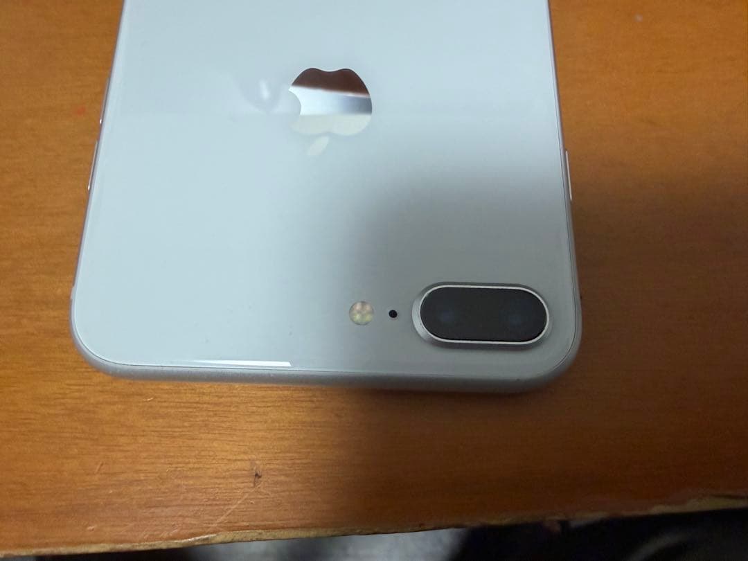 iPhone7 Plus 64GB SIMフリー