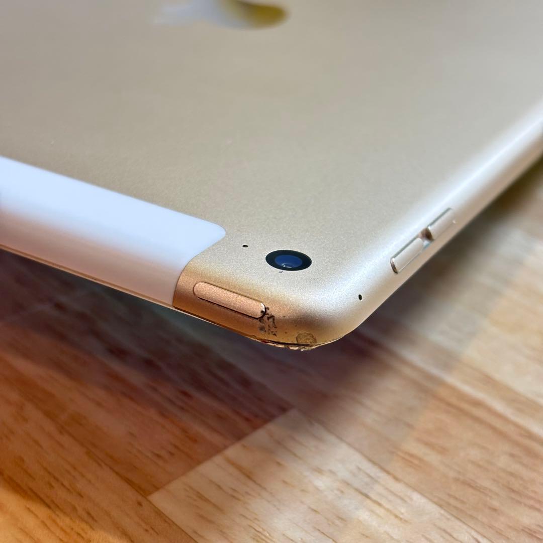 iPad Air2 32GB ドコモCellular バッテリー最大量92%