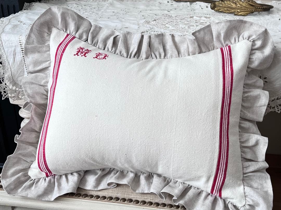 【美品】フランスアンティーク MD 赤ライン クッションカバー