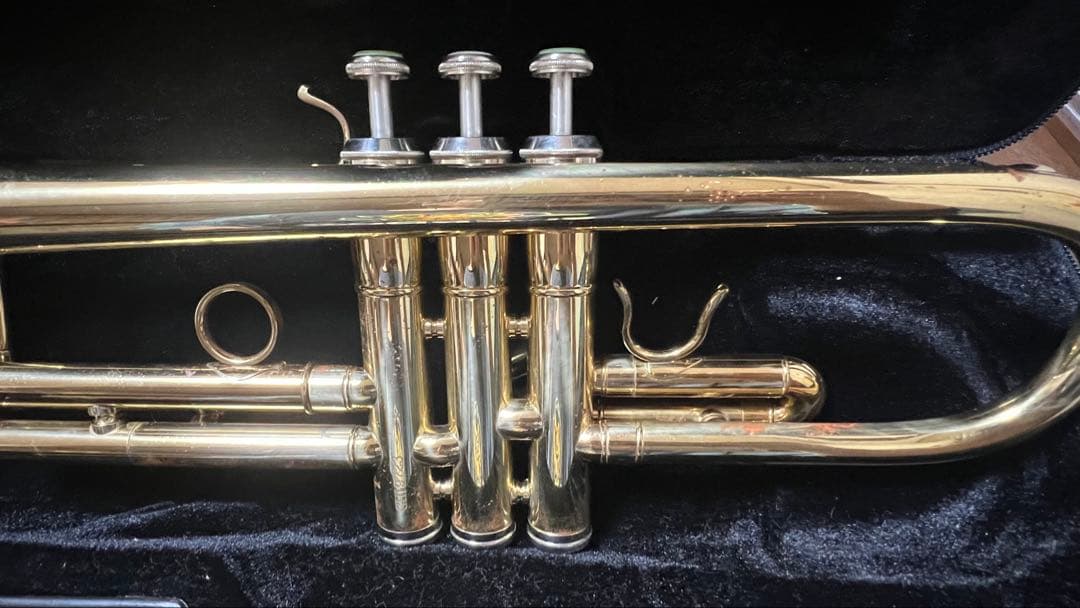 トランペット ゴールド 本体 ケース付き