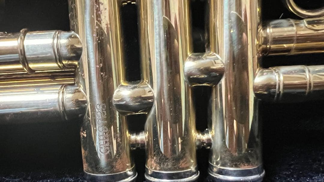 トランペット ゴールド 本体 ケース付き