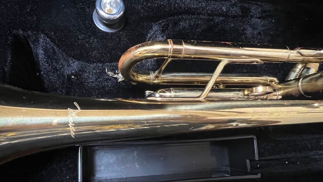 トランペット ゴールド 本体 ケース付き