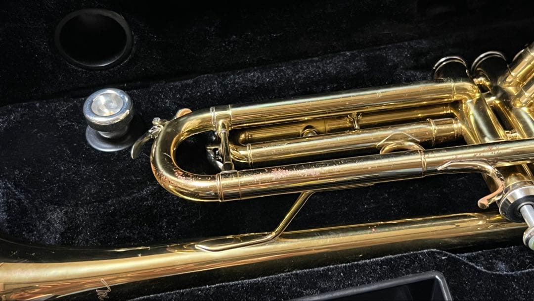 トランペット ゴールド 本体 ケース付き