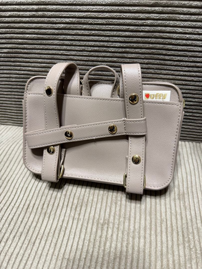 ダッフィー キャリーミーポシェット　ディズニー