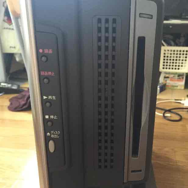 ブルーレイレコーダー内蔵液晶テレビ  26インチ  シャープ製