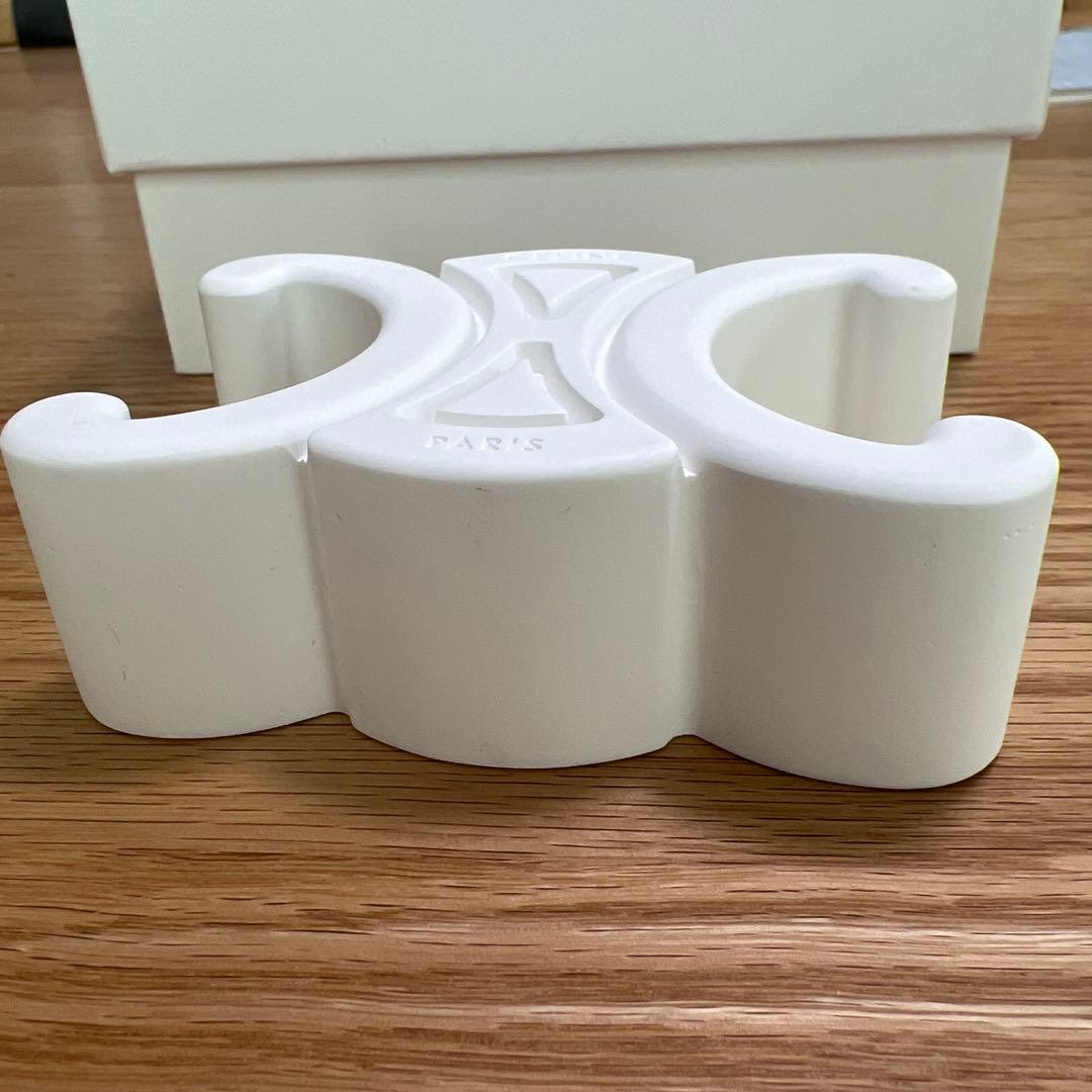 CELINE ラージ トリオンフ セラミック