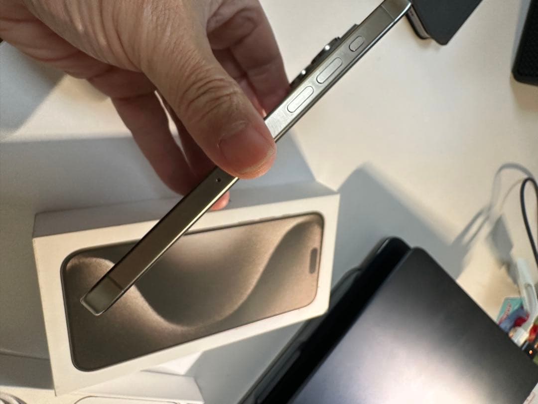 iPhone15 Pro Max 512GB チタニウム