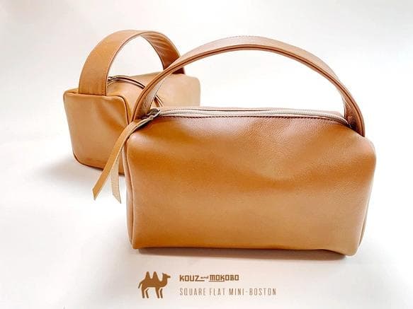 フラットハンドル・ミニボストンハンドバッグ　サブバッグ・ナチュラルコーデ