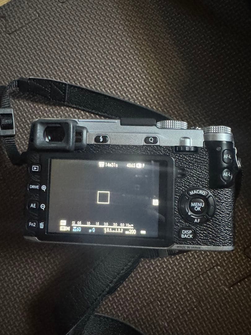 Fujifilm X-E2 ミラーレスカメラ