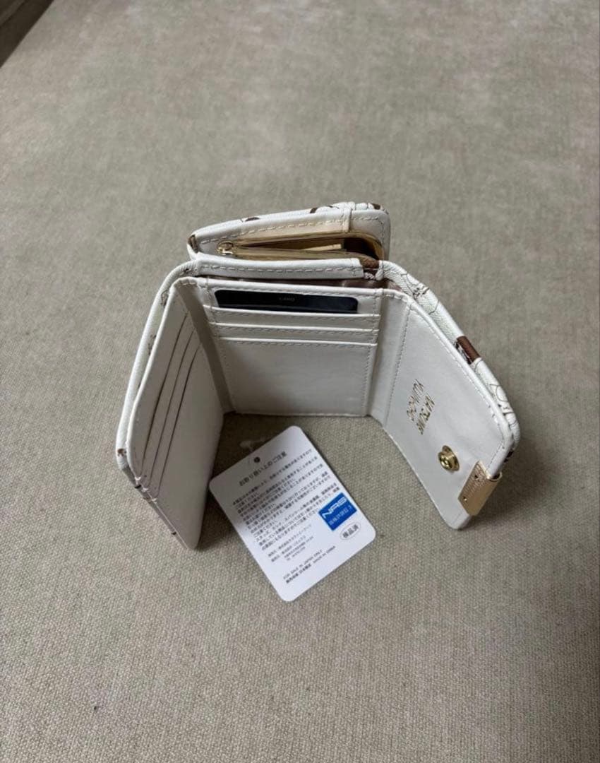 夏目友人帳　三つ折り財布　2種