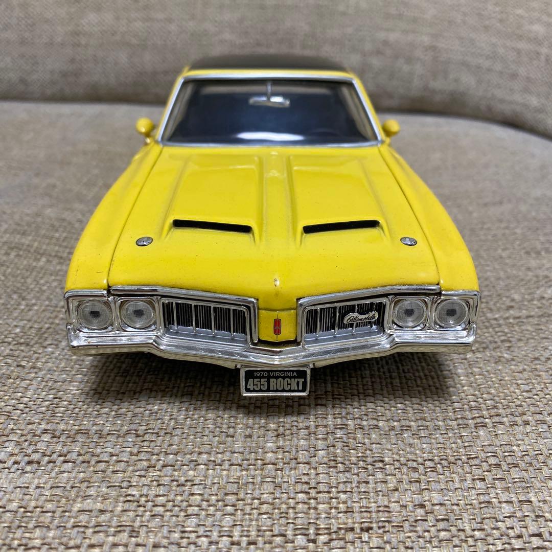 アーテルOldsmobile オールズモービル ミニカー 1/18 カトラス