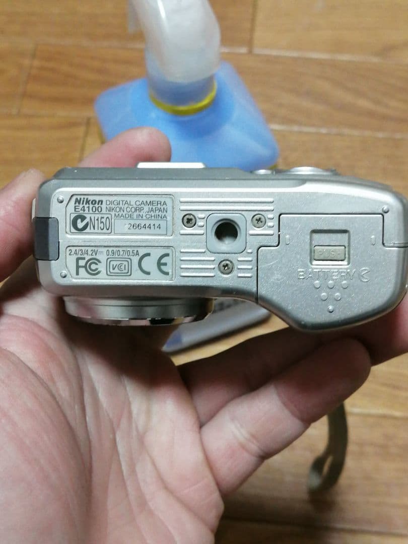 Nikon COOLPIX 4100　デジカメ　ニコン