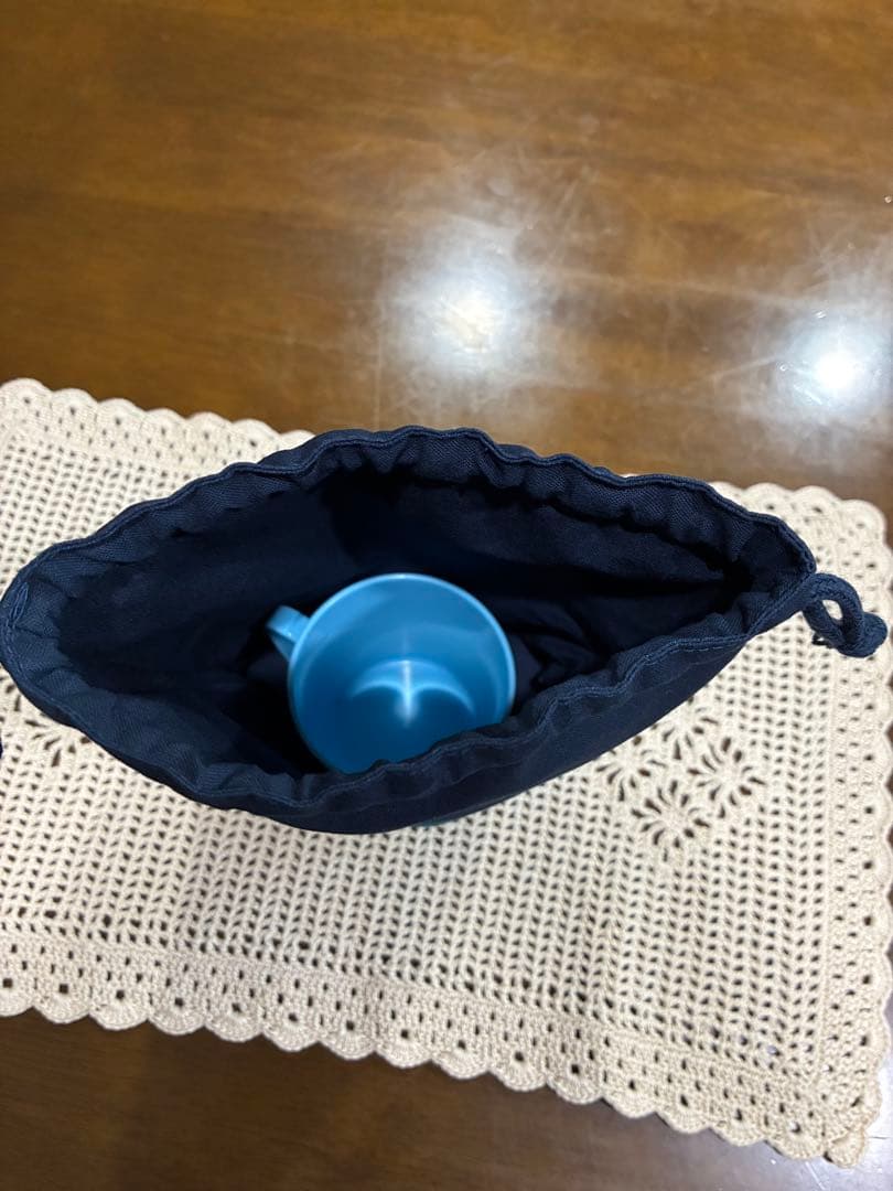 みどり　ファミリア風赤チェックフリルトートバッグ、スマホポーチ