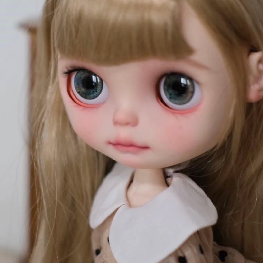 海外作家様カスタムブライス 人形 ドール かわいい 優しい 幼い