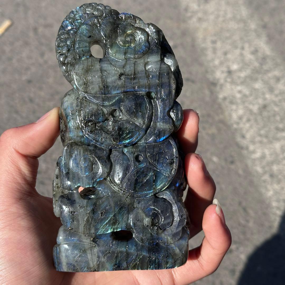 天然石ラブラドライトの龍　置物　ご購入前に在庫確認G.1201