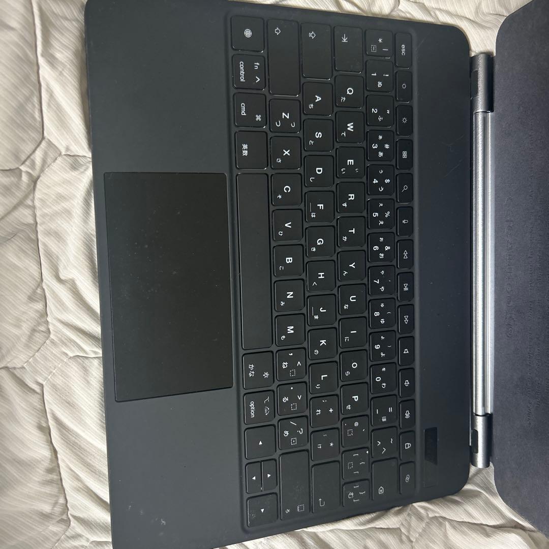 マジックキーボードiPad Pro4 13インチ対応
