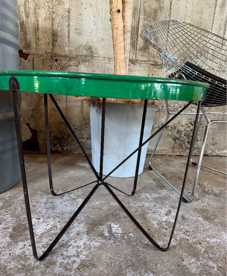 ドラム缶　リメイク　ラウンドローテーブル　グリーン