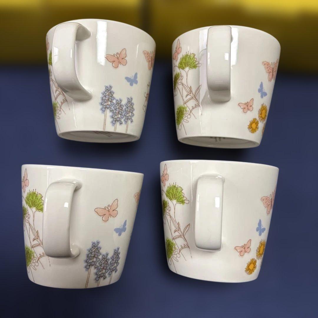 【新品未使用】プーさん　マグカップ4個セット&パスタカレー皿 6枚セット