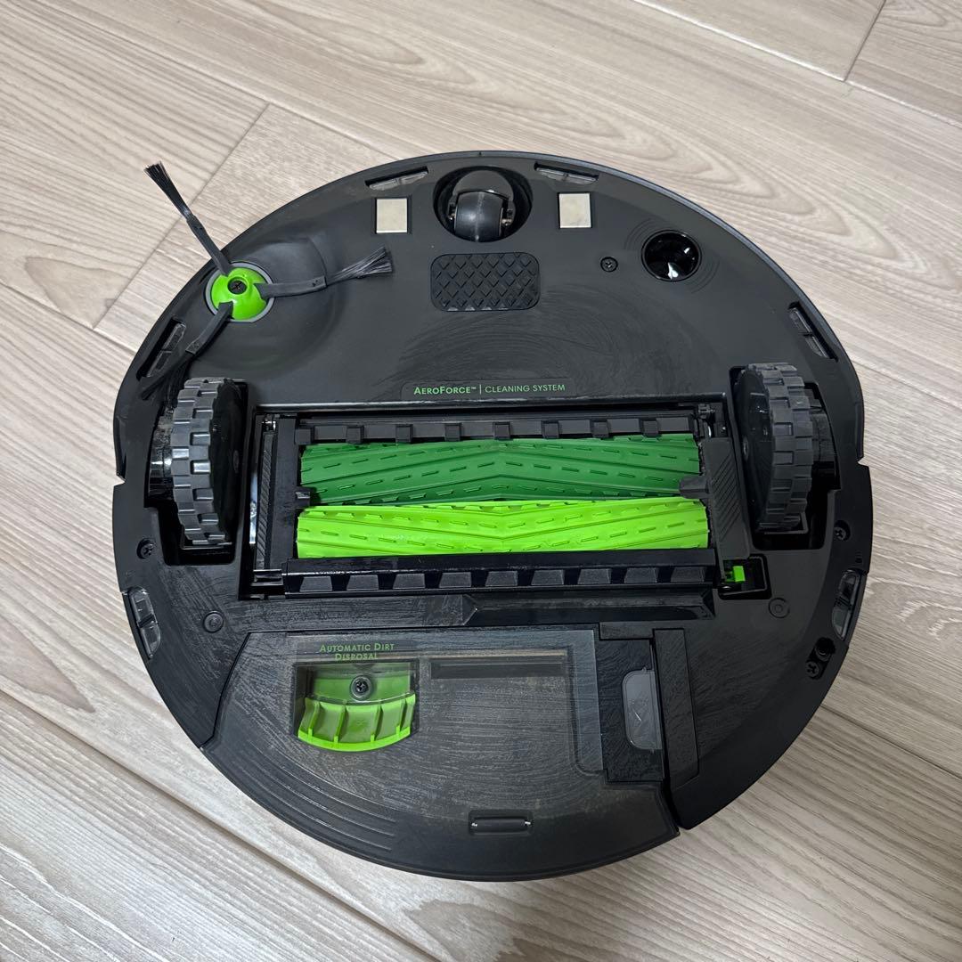 アイロボット(IRobot)ルンバ j7+ ロボット掃除機