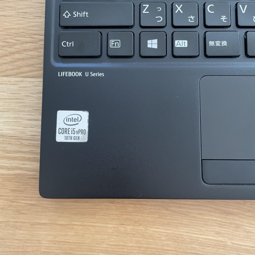 富士通 LIFEBOOK i5 第10世代 メモリ8B SSD256GB 軽量