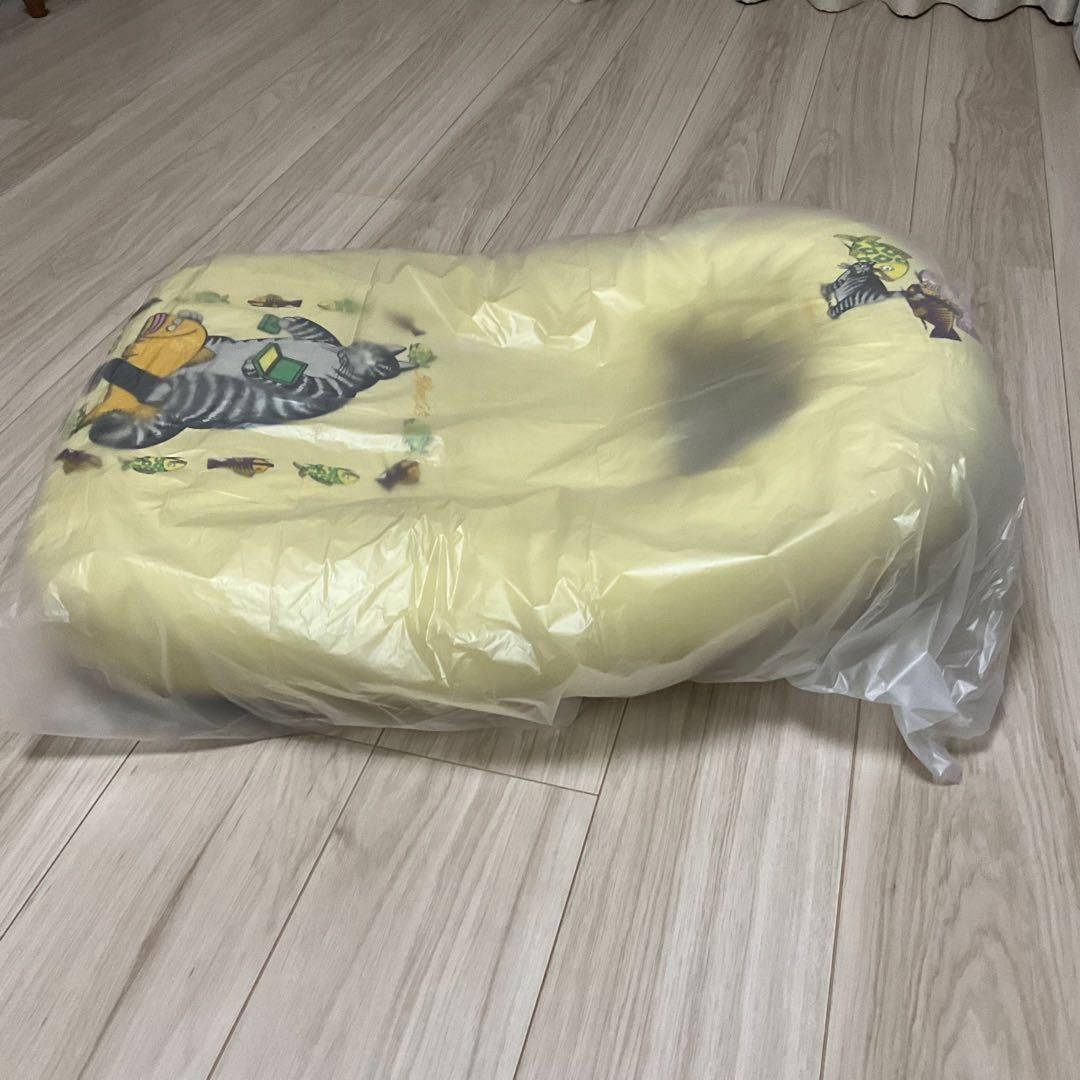 【箱ネコ】【激レア】クリバンキャットの座椅子　リクライニング　１脚