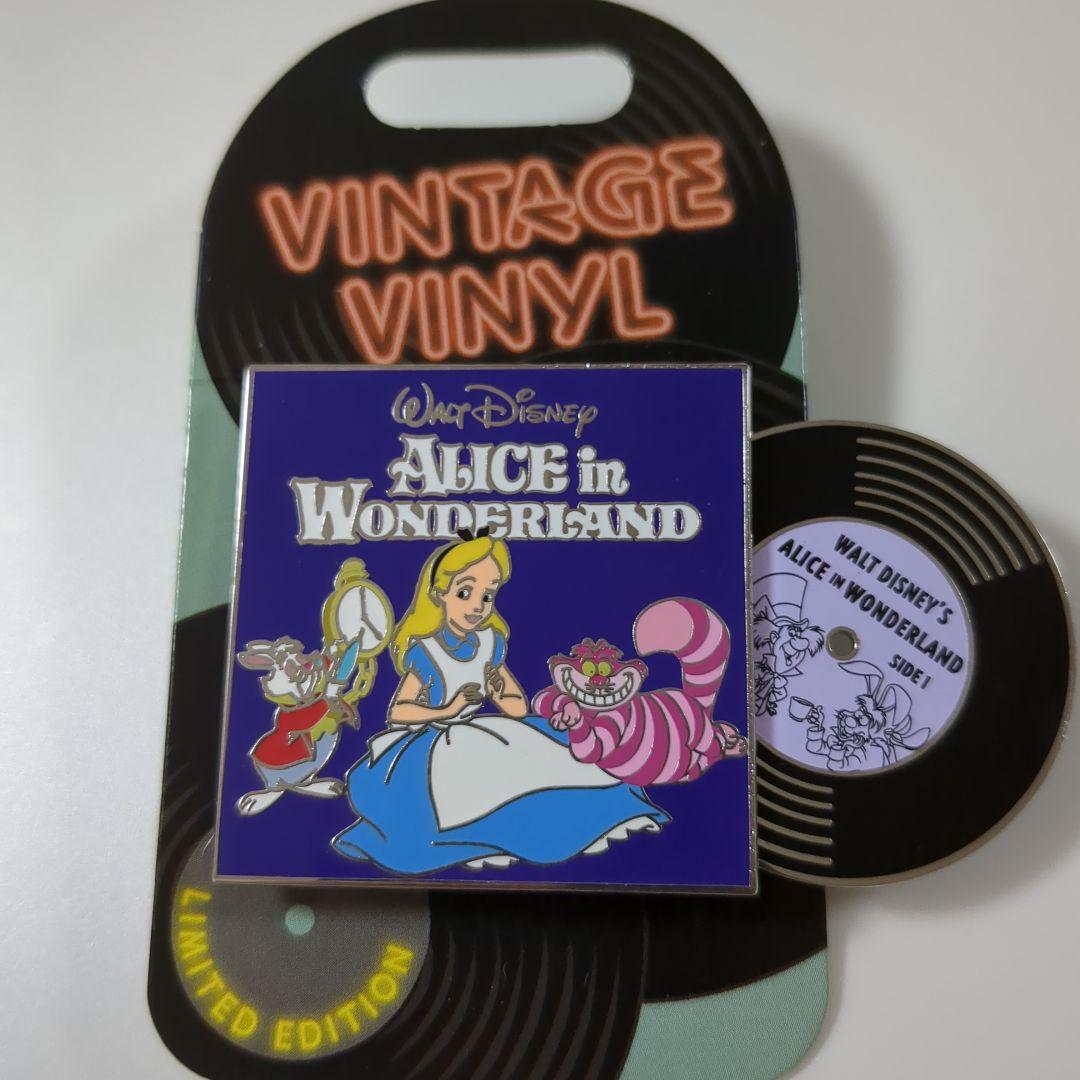 ディズニー 海外 アリス・イン・ワンダーランド ピンバッジ