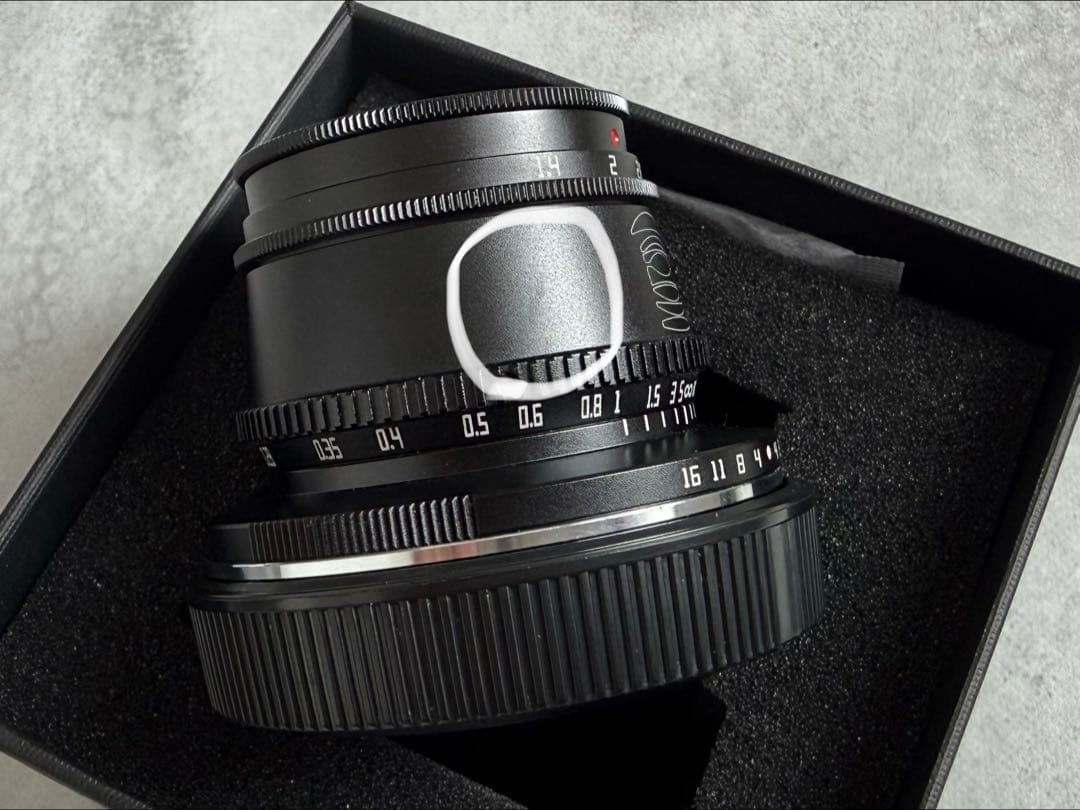 TTArtisan 35mm f/1.4 単焦点レンズ RFマウント