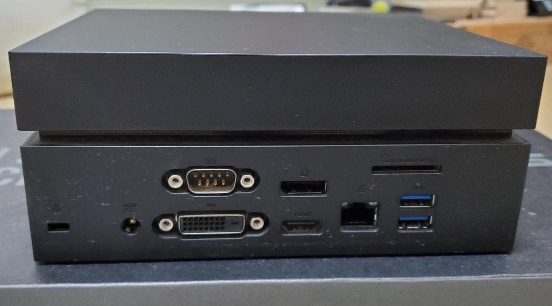 ミニPC ASUS VivoMini VC66 (Core i5 7400)