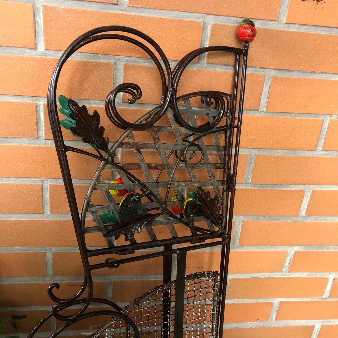 h アイアンラック　三角コーナー　ガーデニング雑貨アンティーク　フラワースタンド