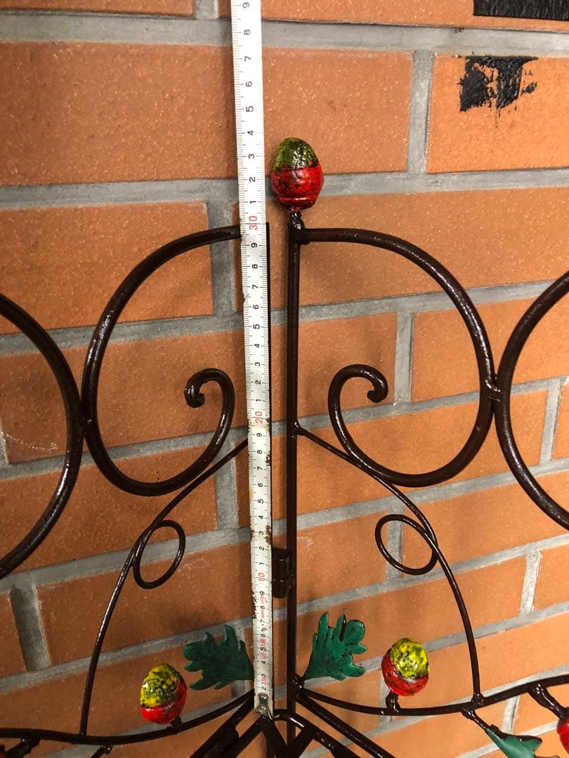 h アイアンラック　三角コーナー　ガーデニング雑貨アンティーク　フラワースタンド