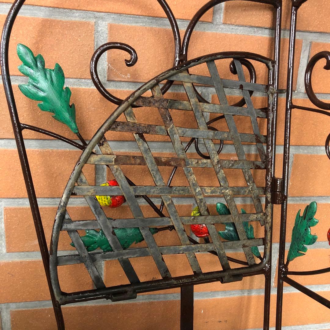 h アイアンラック　三角コーナー　ガーデニング雑貨アンティーク　フラワースタンド