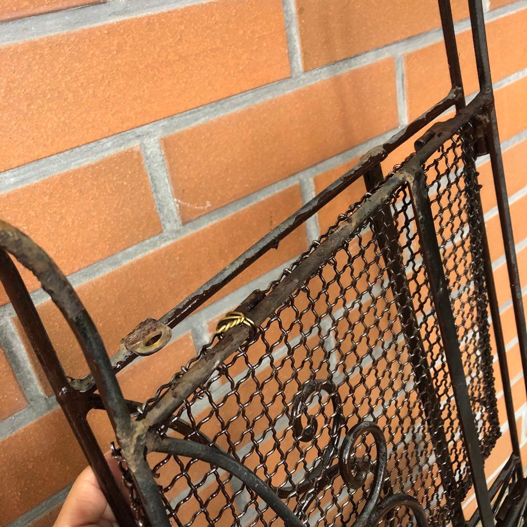 h アイアンラック　三角コーナー　ガーデニング雑貨アンティーク　フラワースタンド